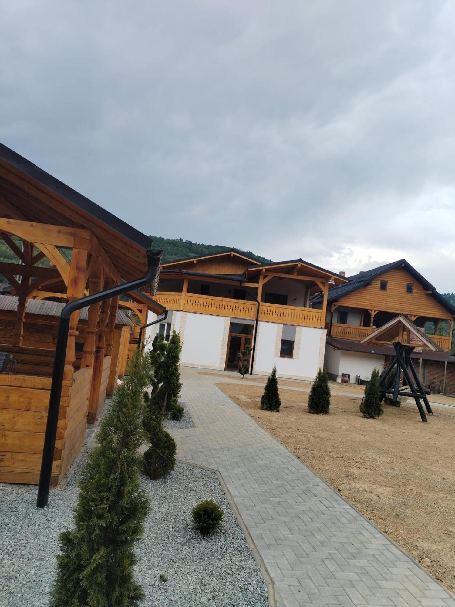 Hotel Popasul Din Vale Moisei Exteriér fotografie